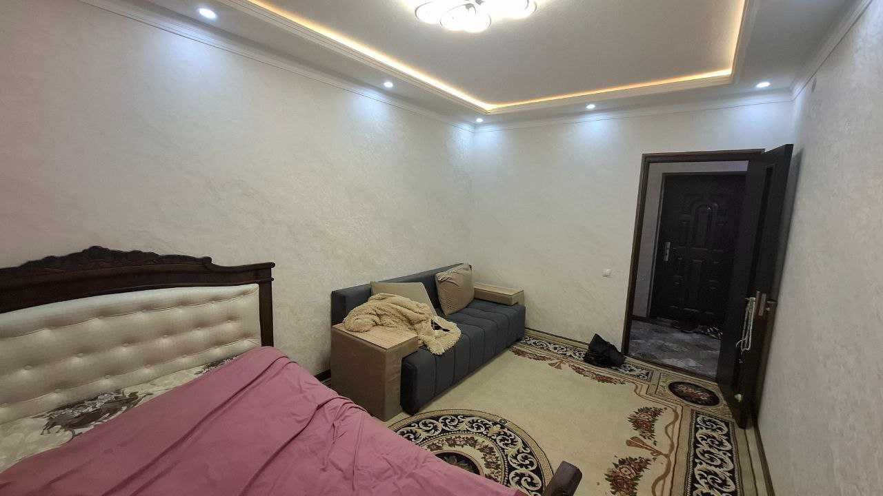 Choshtepa mahallasida 1 xonali uy yevroremont