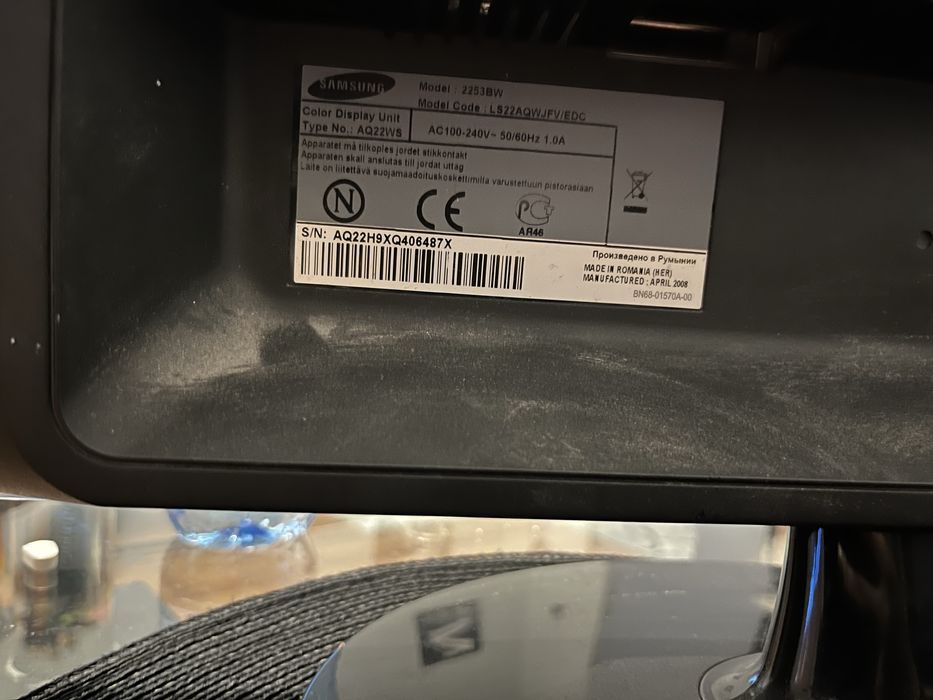 монитор Samsung SyncMaster 2253BW – 22 инча