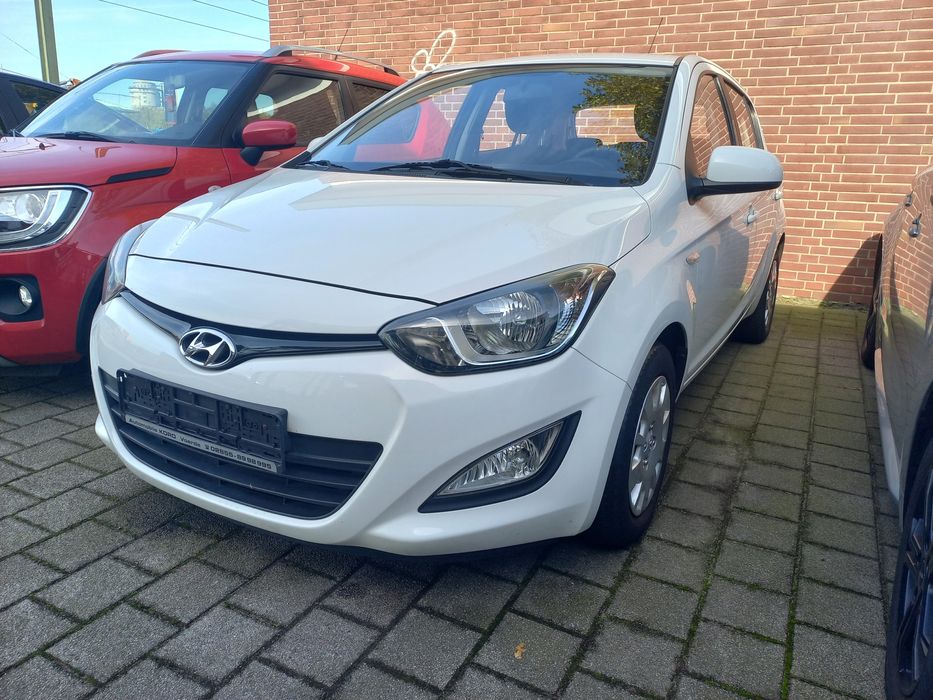 Хюндай i20 на части