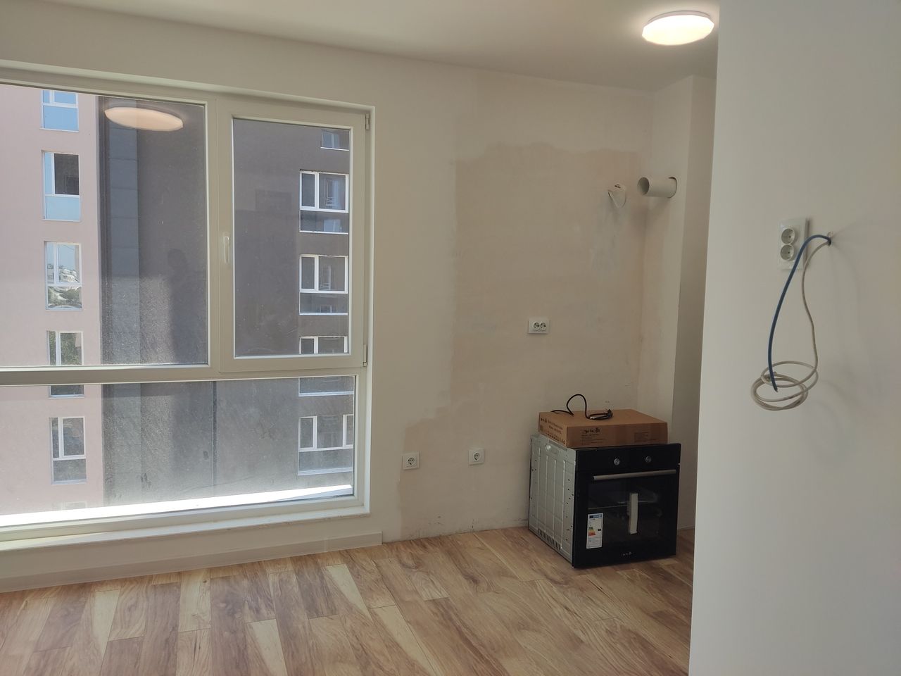 Продава се Едностаен апартамент в Пловдив, Тракия - 33 кв.м за 1654 €/кв.м - Снимка #8