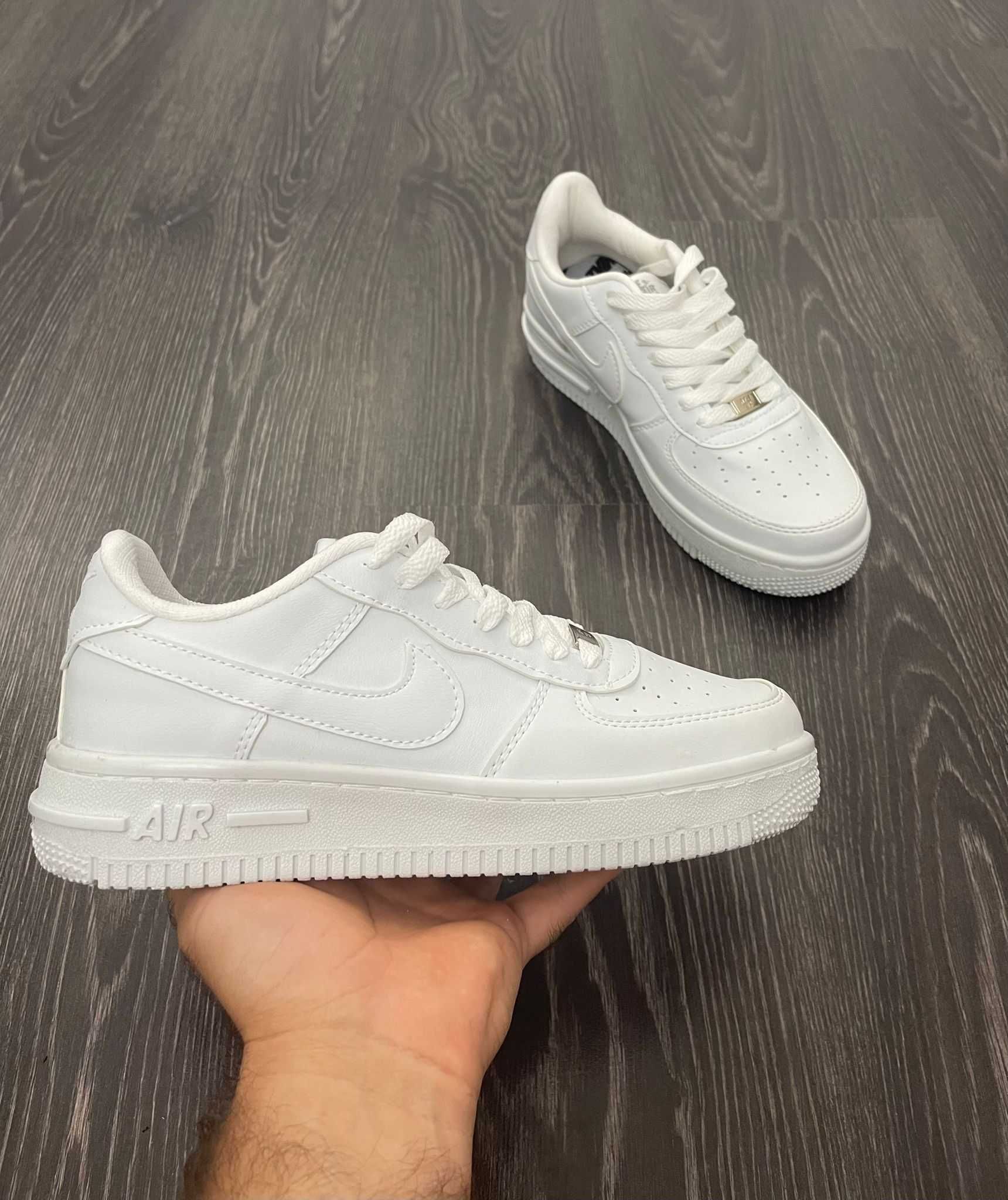 Air Force 1  Tripe White (Livrare cu Verificare)