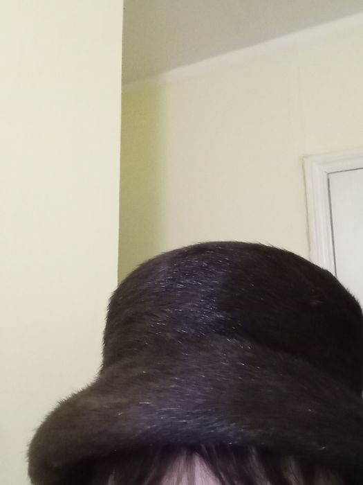 Продам новую женскую норковую (ханорик) шапку