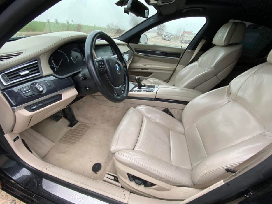 Продавам БМВ 750i Ф01 BMW 750i F01 на части