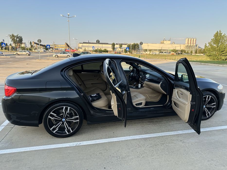 BMW Seria 5 F10 520d