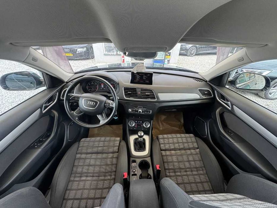 Audi Q3 | 2.0 Diesel (140 CP) Euro 5 | Garantie | Posibilitate Rate