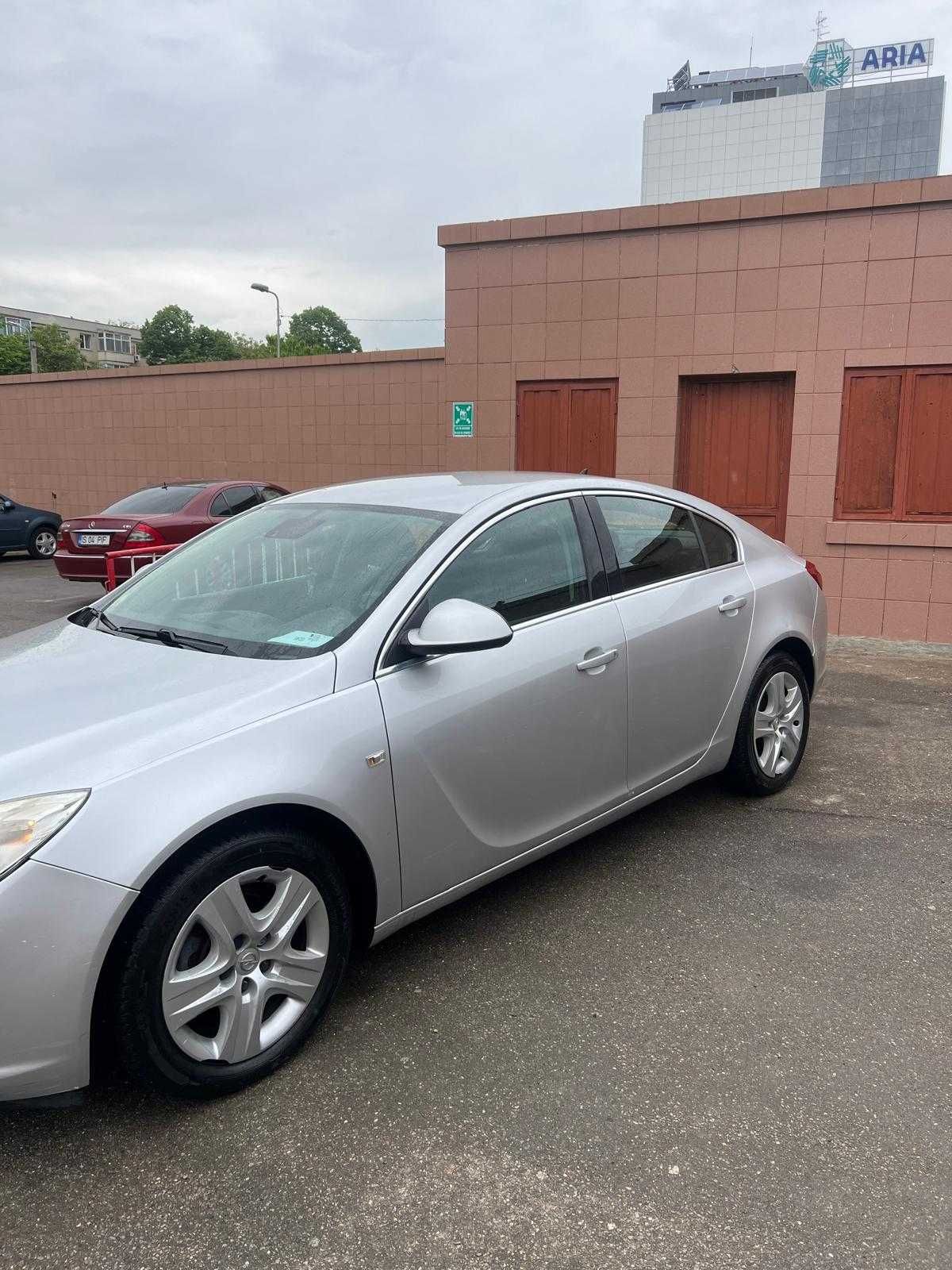 Opel  Insignia Hatchback