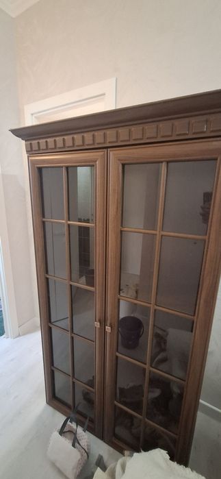 сервант для гостиной