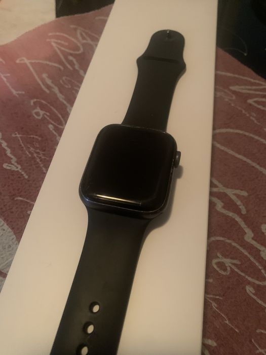 Apple watch SE2 44mm LTE 2023г
