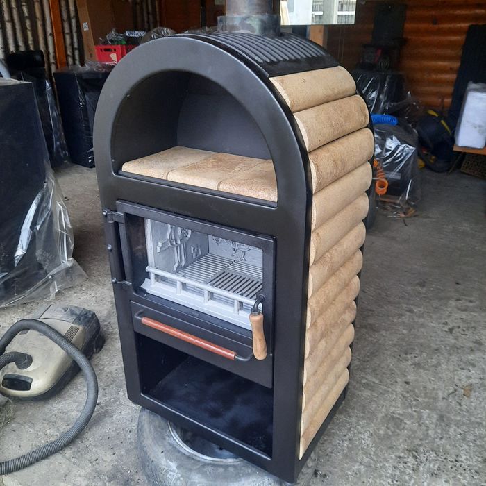 Soba tip șemineu de 9 kw marca Wodtke focar de fontă  calitate germană