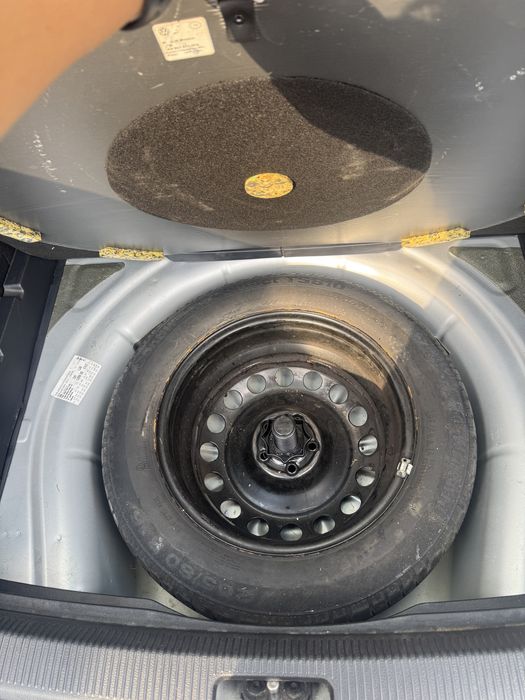 VW Golf 6 Variant 1.6 TDI (2010) – întreținut, 2 seturi jante