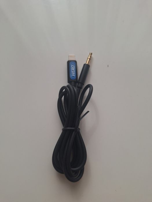 Cablu AUX pentru iPhone/iPed