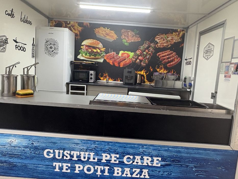 Rulota comerciala fast food