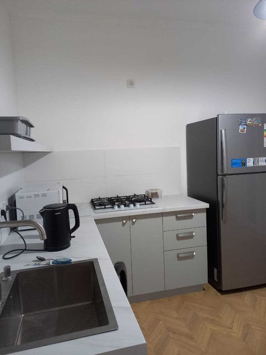 СДАЁТСЯ Аренда 
ЖК «NRG Mirzo Ulugbek»
1/2/10
Площадь: 42 м²