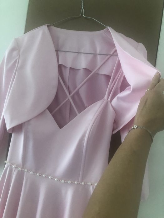 Vand rochie de ocazie