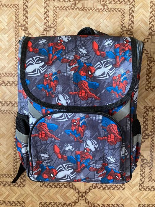 школьный ранец для мальчика