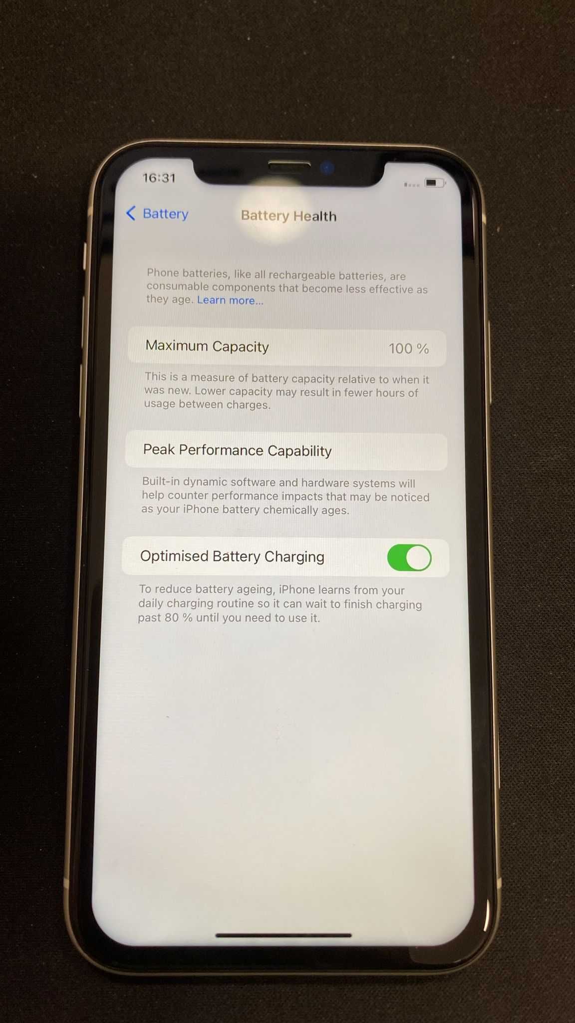 iPhone 11 128GB ID-kar167