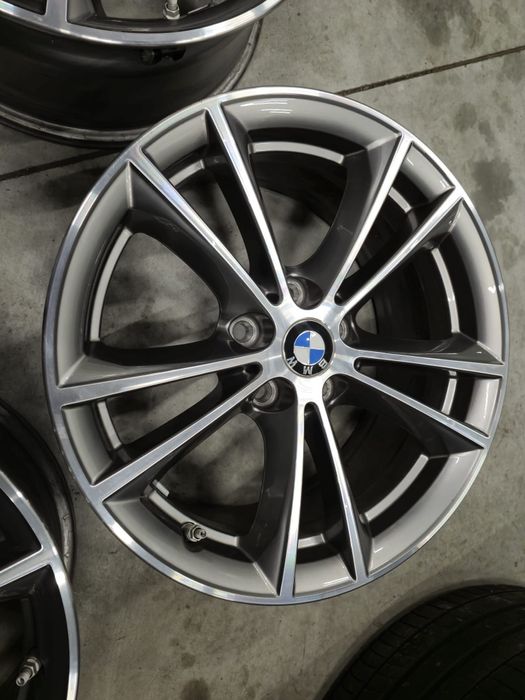 Jante Bmw seria 5 G30 G31 R17 originale stare impecabila/ senzori