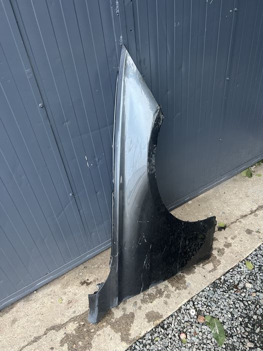 Aripa stanga fata bmw seria 3 f30