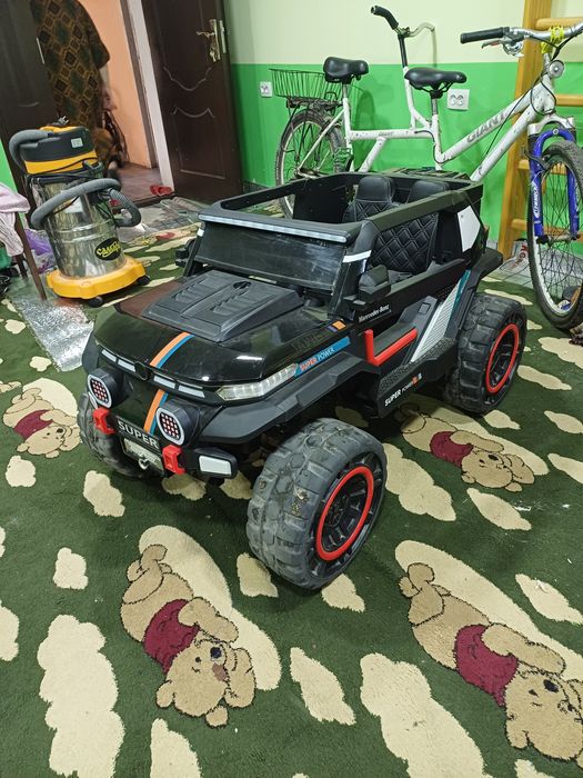 Продам детский машину