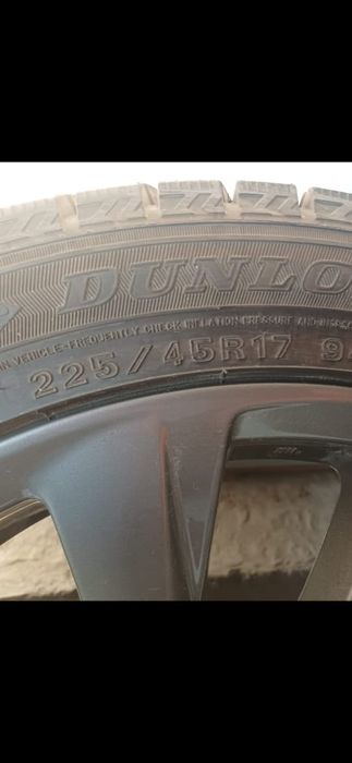 Продаётся шины с диском, в идеальном состоянии
