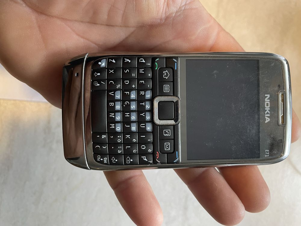 Nokia E71 original