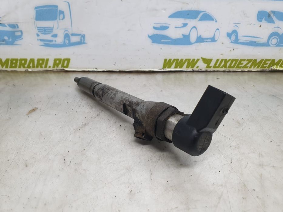 Injector 8200380253 H8200294788 1.5 dci K9K780 Dacia Logan 1 [facelif