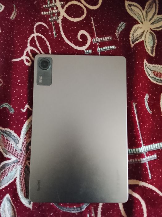 Продам планшет Redmi