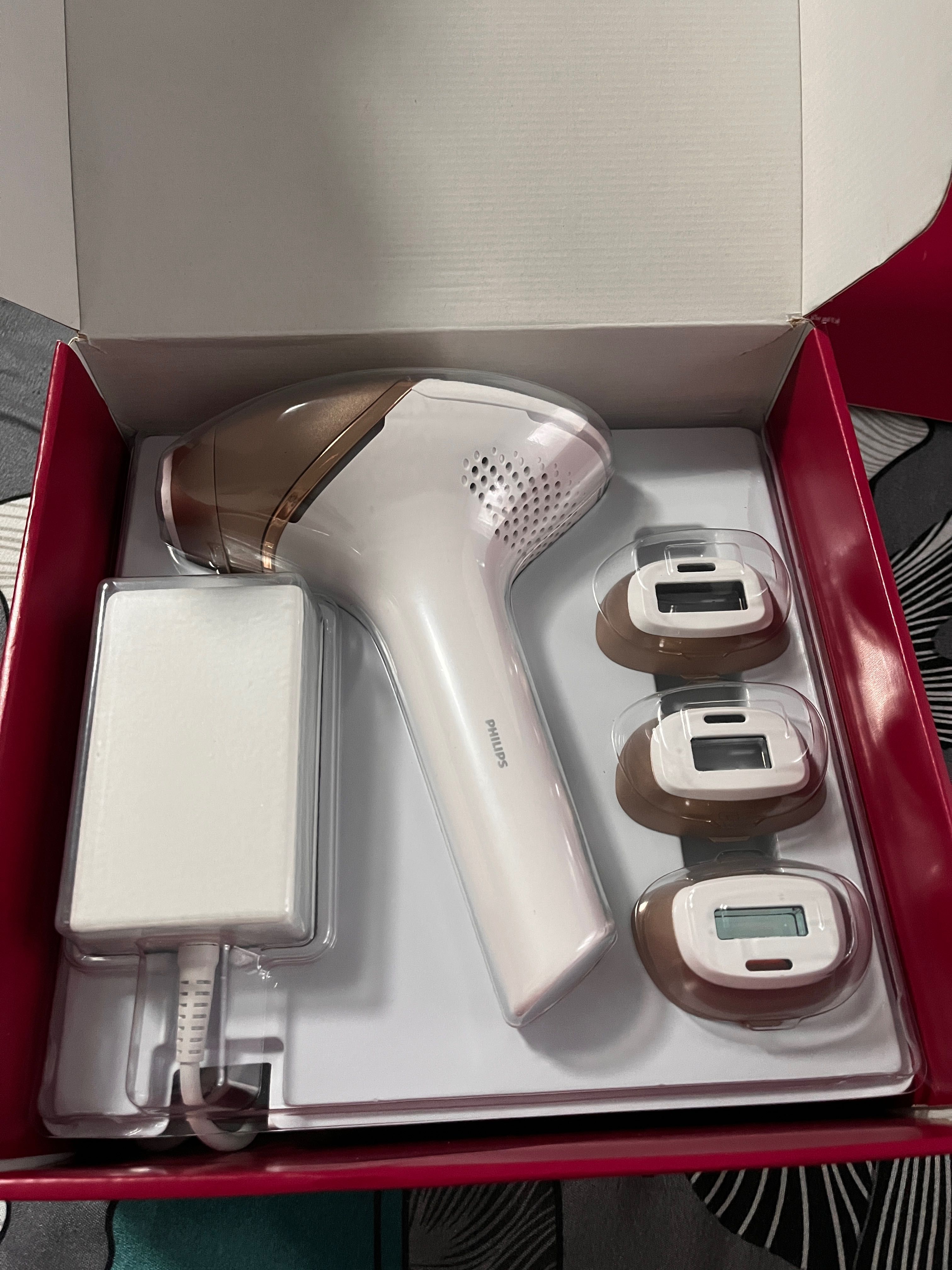 Philips lumea , aparat de epilat cu laser 450.000 de pulsații