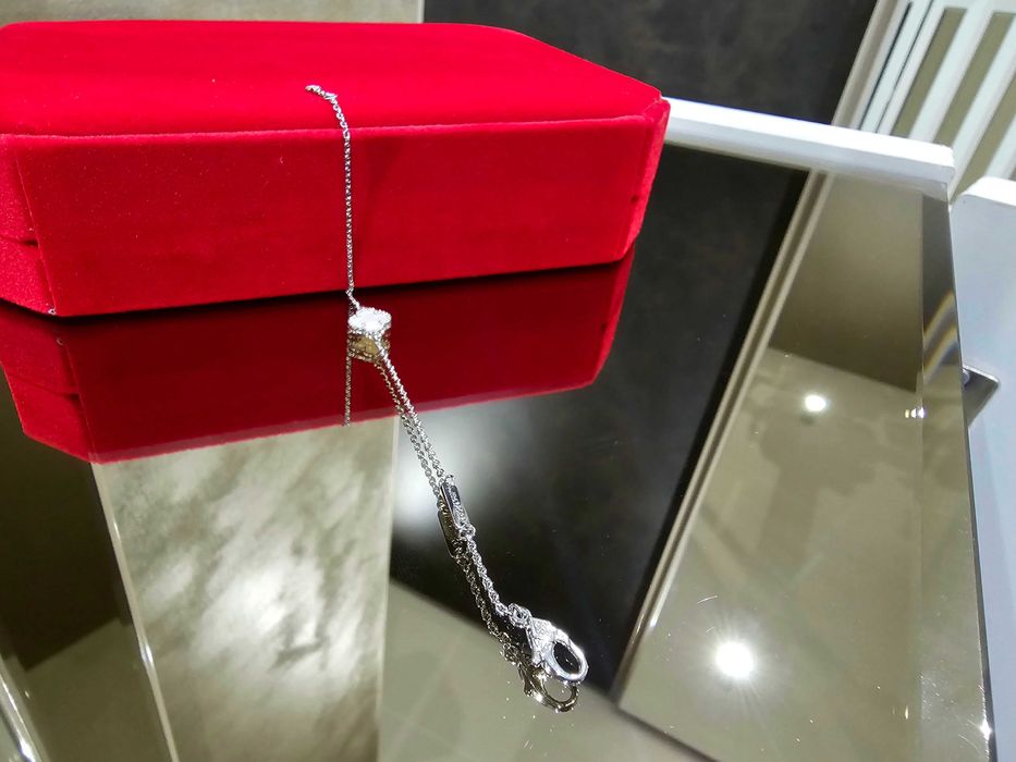 Van Cleef & Arpels VCA Silver Mother Sweet Alhambra Дамска Гривна