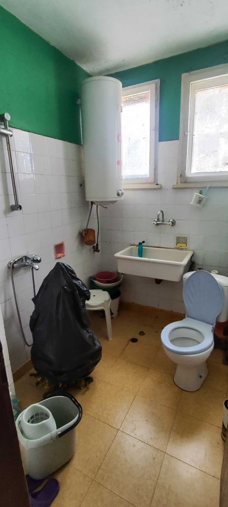 Продава се Многостаен апартамент в Севлиево - 120 кв.м за 702 €/кв.м - Снимка #8