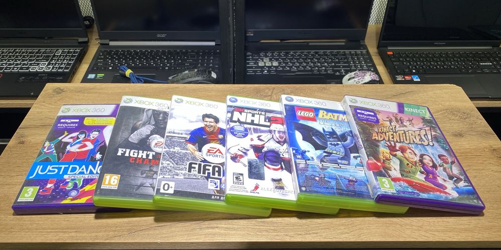 Игровая приставка XBOX 360, диски, kinect, 10195/A10