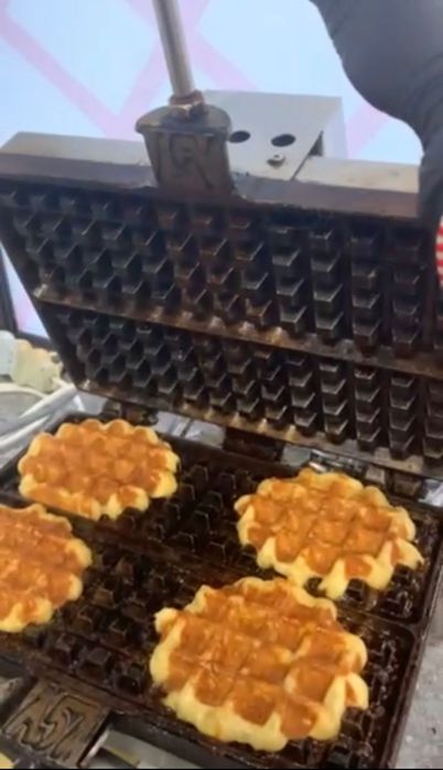 Гофретник HVD Waffle Iron A57