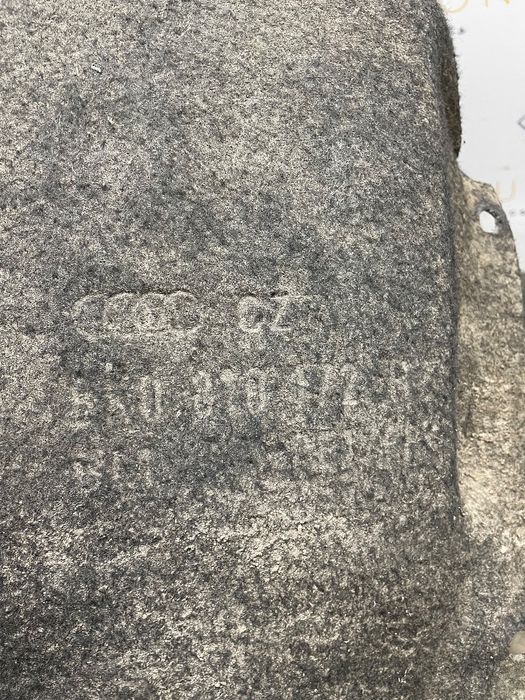 Carenaj roata Dreapta Spate  AUDI A4 IV Avant (8K5, B8) [ 2007 - 2015