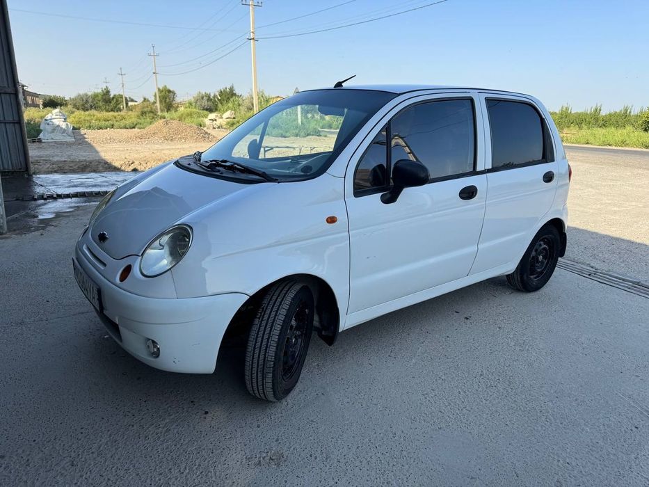 Chevrolet matiz 2010 y sotiladi