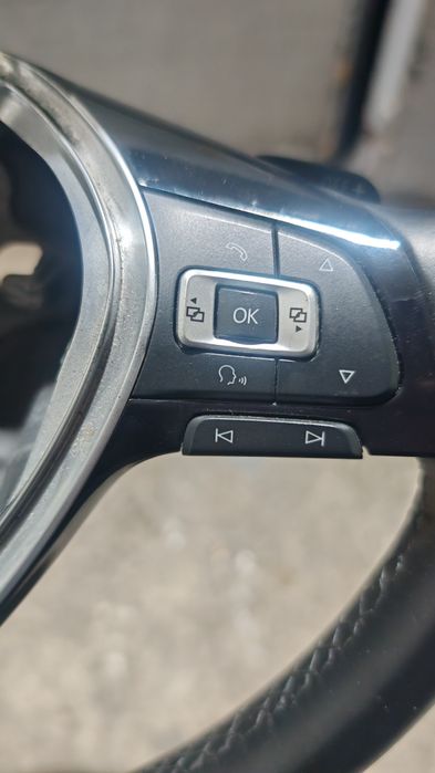 Volan cu comenzi + airbag VW Passat B8