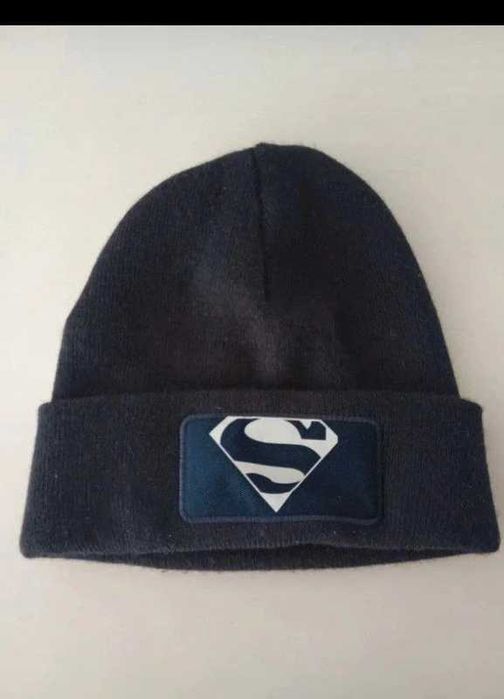 Căciulă cu Design Superman
