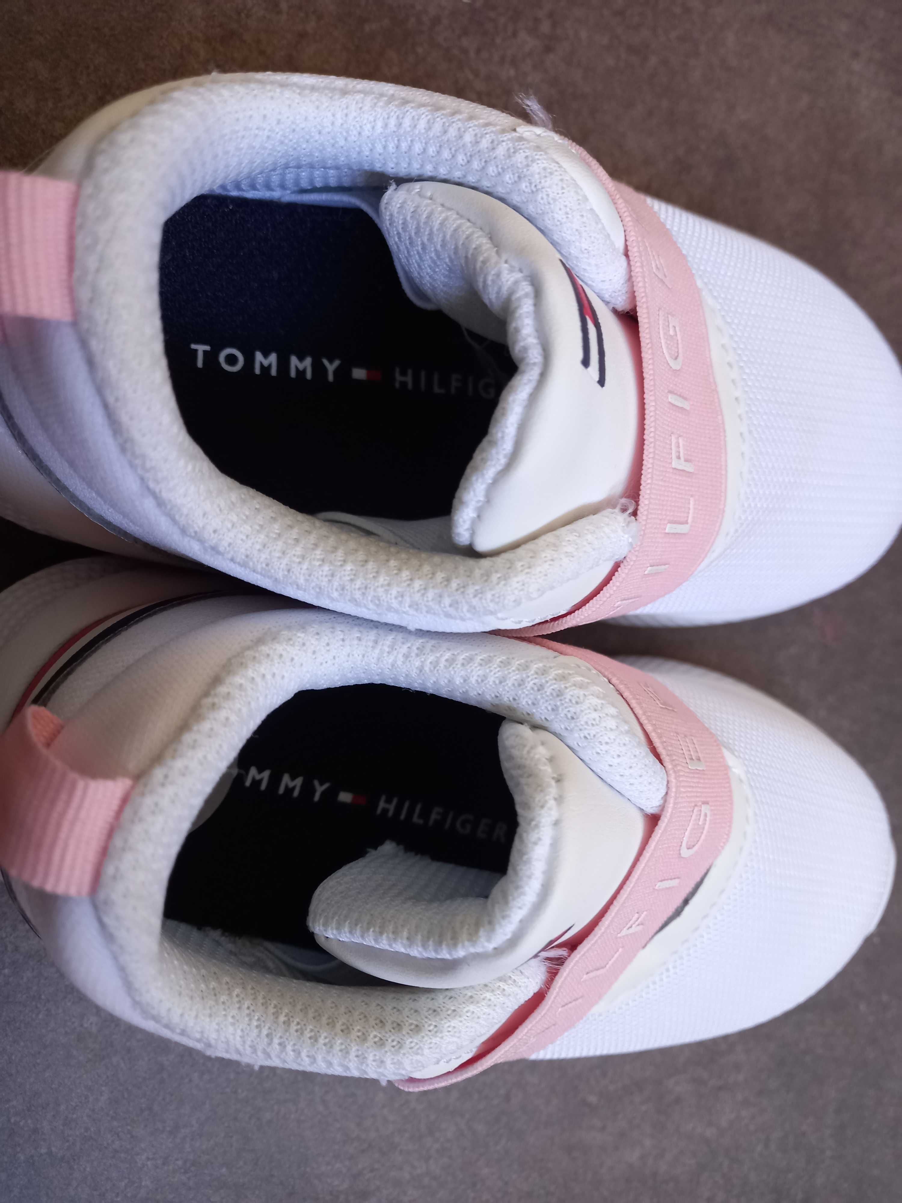 Маратонки Tommy Hilfiger 23.5