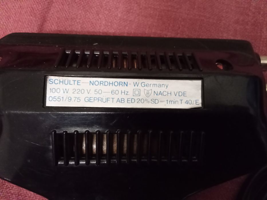 Pistol de lipit original german 100 wați.