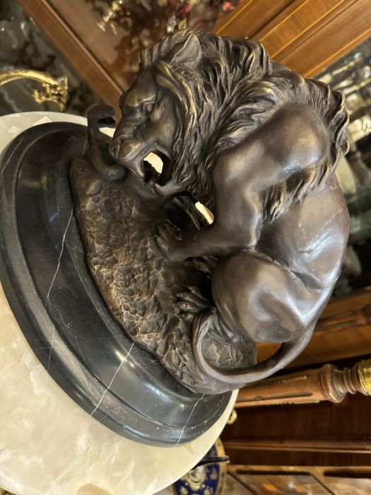 Statueta bronz masiv- leu-16kg