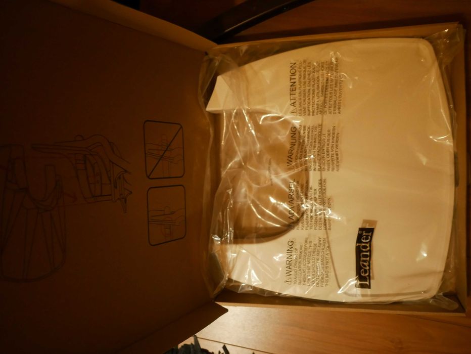 Tava scaun Leander (disponibilă și bara de siguranță)