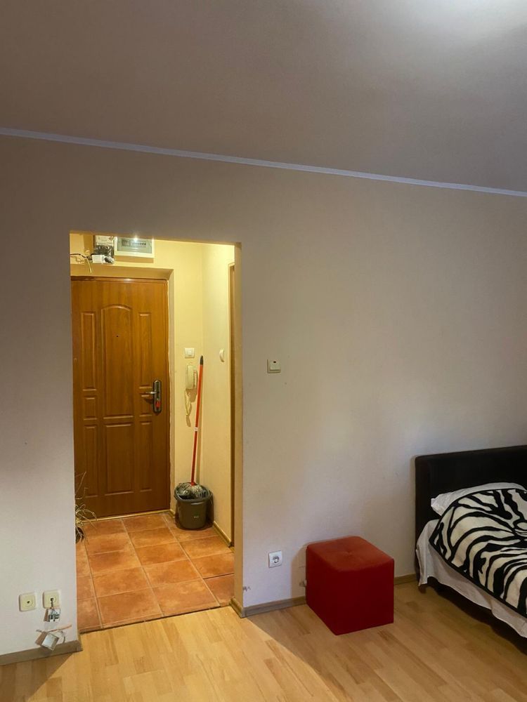 Vand Garsonieră Zona Rogerius