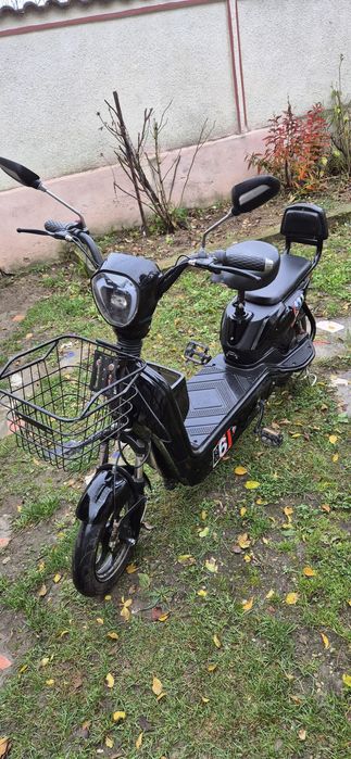 Scuter electric negru 20 Ah