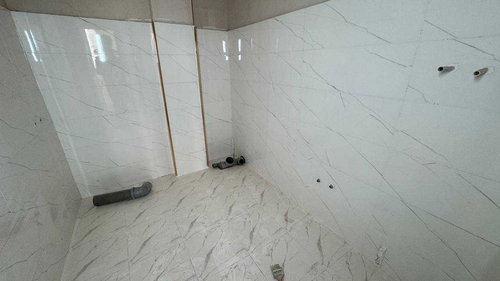 Эко шахар 6 қаватда 3 хонали квартира сотилади.ID:1478