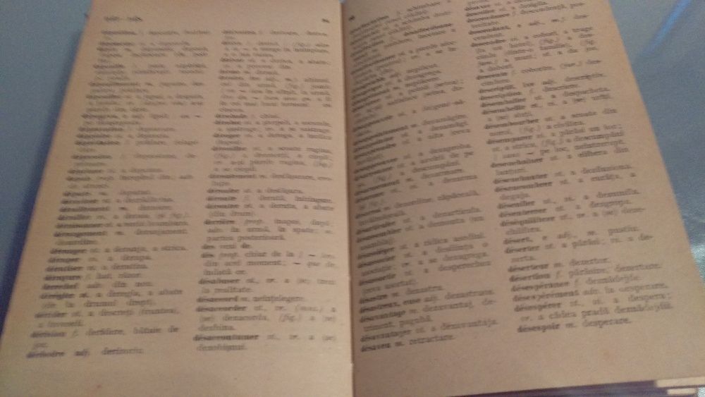 dictionar francez roman 1967