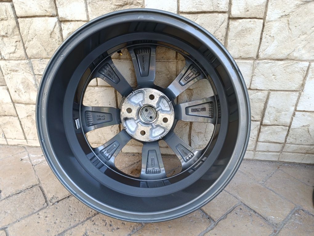 Оригинални джанти  за Хюндай 4х100 16 цола , TPMS