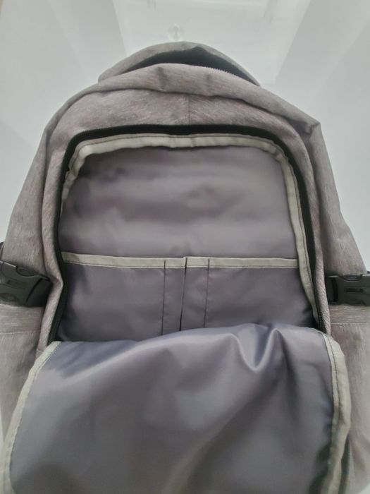 Ghiozdan scoala Daco