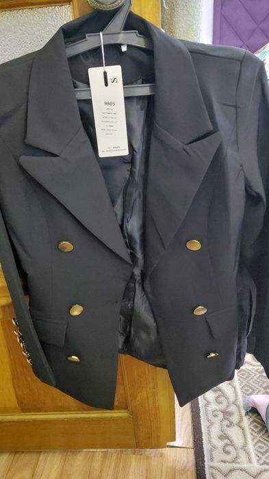 Пиджак женский черный