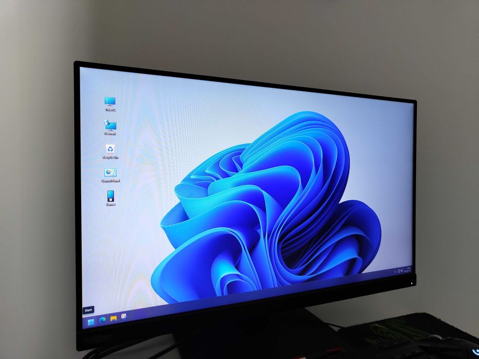 Monitor Lenovo ThinkVision LED IPS 23.8" Full HD