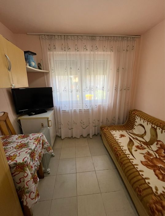 Vând garsonieră în Micro 3