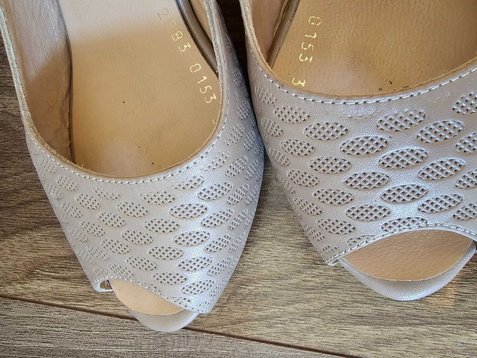 Елегантни сандали , номер 37